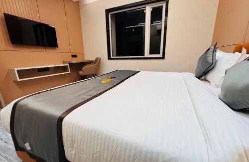 Pithampur Hotel | Hotel Mumbai House Pithampur