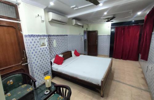 Mohangarh Hotel | Hotel Naznin Palace & A/C Banquet