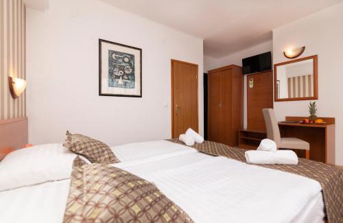Rijeka Hotel | Hotel Neboder
