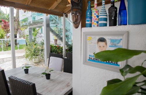 Boca Chica Hotel | Hotel Neptuno Refugio