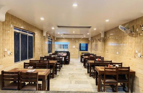 Balasore Hotel | Hotel Nishi Balasore