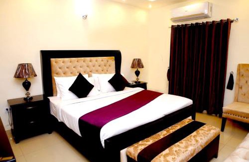 Lahore Hotel | Hotel Noor Plaza