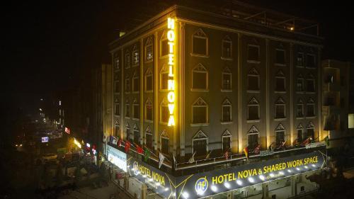 Lahore Hotel | Hotel Nova