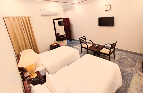 Lahore Hotel | Hotel Nova