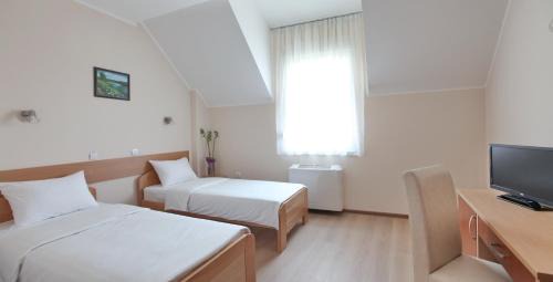 Novi Banovci Hotel | Hotel Novella Uno
