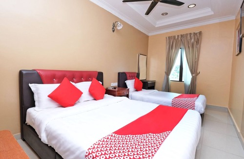 Bangi Sentral Hotel | Super OYO 707 Ayuni Hotel