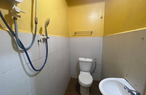 Muadzam Shah Hotel | OYO 91065 Hotel De Anjung