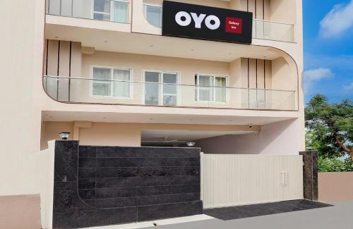Gurugram Hotel | Hotel O Galaxy Inn