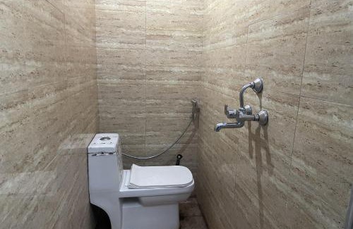 Lava Hotel | Hotel O Greenwood