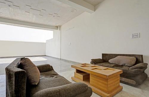 Greater Noida Hotel | Hotel O NIKKU HOTEL