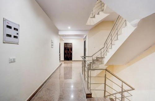 Dwarka Hotel | Hotel O Premium Rooms