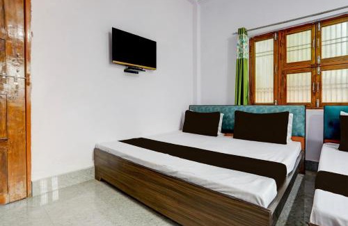 Sarnath Hotel | Hotel O Shanti Buddha