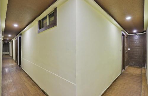 Thaltej Hotel | Hotel O Sri Balaji Residency