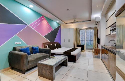 Noida Hotel | HOTEL O ZOOM LUXURY STAY