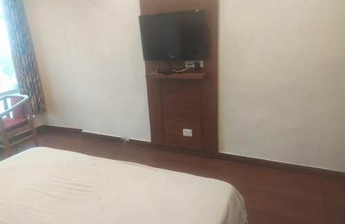 The Mall Road Casa | Hotel Rock Stone, Mussoorie