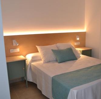 Conil de la Frontera City Center Hotel | Hotel OASIS CENTRO