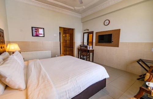 Murree Hotel | Hotel One Mall Road Murree
