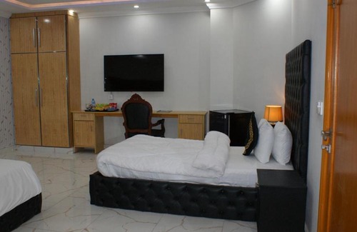 Lahore Hotel | Hotel Orange One
