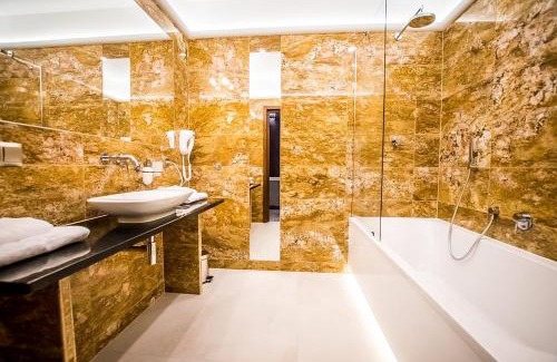 Bukowiec Hotel | Hotel Pałac Poledno