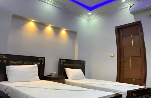 Lahore Hotel | Hotel Palm Inn