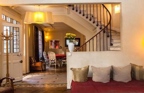 Neuilly-sur-Seine Casa | Hotel Particulier, Neuilly sur Seine, Palais des Congrès