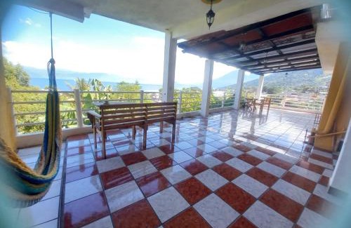San Pedro La Laguna Hotel | Hotel PENELEU