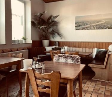 Lutzel Hotel | Hotel-Pension Hommen