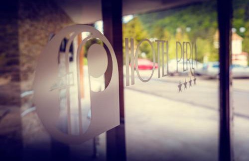 Slanic-Moldova Hotel | Hotel Perla