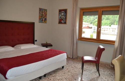 Cassino Hotel | Hotel Piazza Marconi