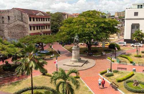 Casco Viejo Hotel | Hotel Plaza Herrera
