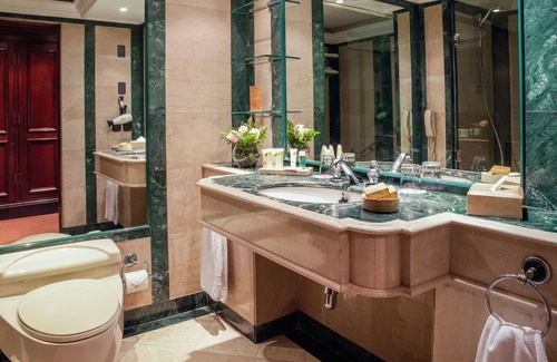 Downtown Santiago Hotel | Hotel Plaza San Francisco