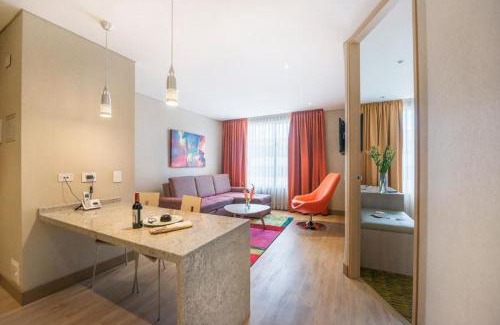 San Patricio Apartamento | Hotel Plaza Suites
