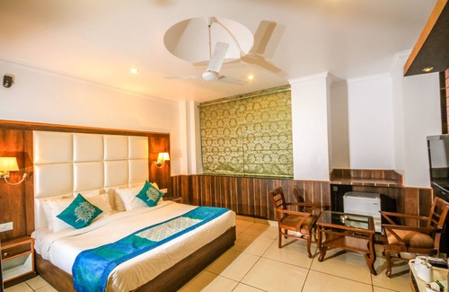 Khanyara Hotel | Hotel Pong View