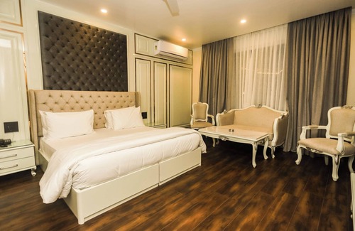 Khanyara Hotel | Hotel Pong View