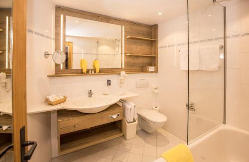 Ravaisch Hotel | Hotel Post Sport- und Wellness