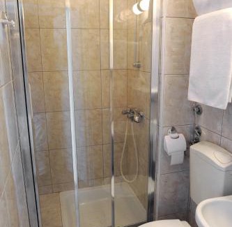 Srodmiescie Hotel | Hotel PZMot