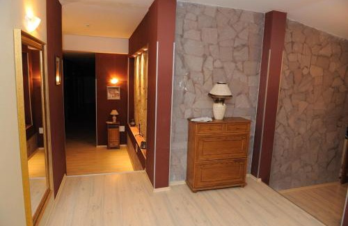 Voyvodinovo Hotel | Hotel Racic Self-Check In