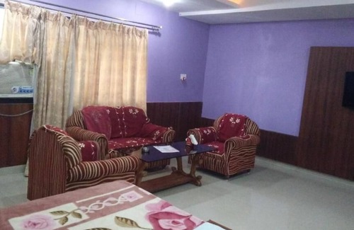 Koraput Cama Y Desayuno | HOTEL RAJ RESIDENCY