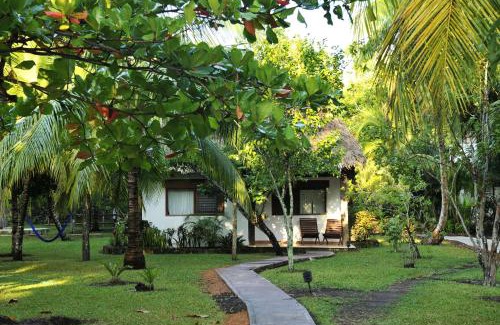 Bacalar Hotel | Hotel Rancho Encantado