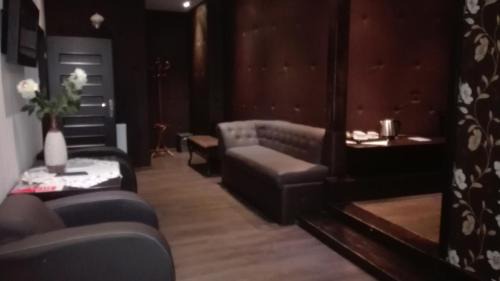 Ostrowiec Swietokrzyski Hotel | Hotel RED