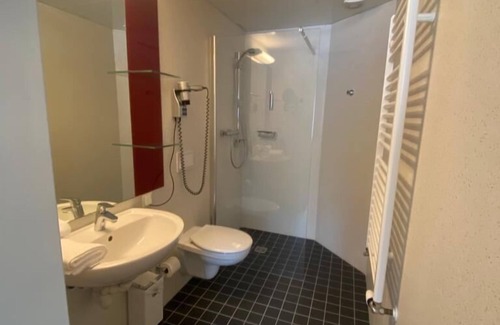 Sankt Augustin Hotel | Hotel Regina - DG drei D.G. GmbH