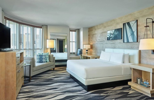 Downtown San Diego Hotel | Hotel Republic San Diego, Autograph Collection