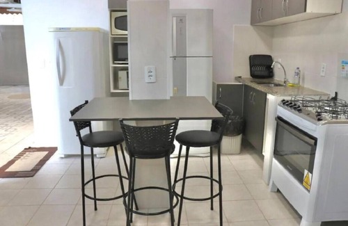 Flores Casa | Hotel Residencial Manaus Flores -quarto 5 - Banheiro Suíte
