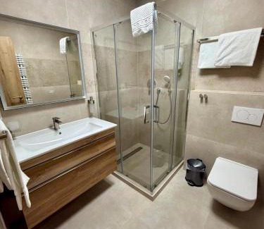 Zeltingen-Rachtig Hotel | Hotel Restaurant Unikat