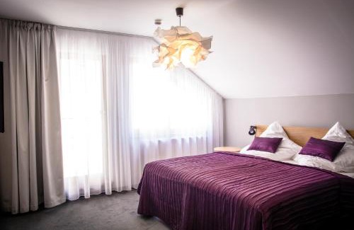Ricany Casa | Hotel Restaurant Na Návsi