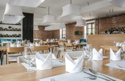 Ricany Casa | Hotel Restaurant Na Návsi