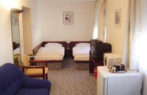 Steinwenden Casa | Hotel & Restaurant Raisch