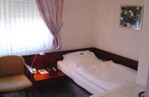 Steinwenden Casa | Hotel & Restaurant Raisch