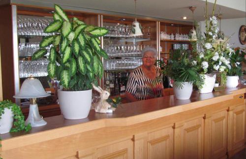 Asterstein Hotel | Hotel Rheinkrone