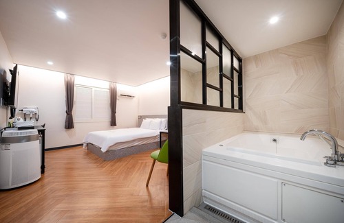 Dong-Gu Hotel | Gwangju Chungjangro Hotel The Lua